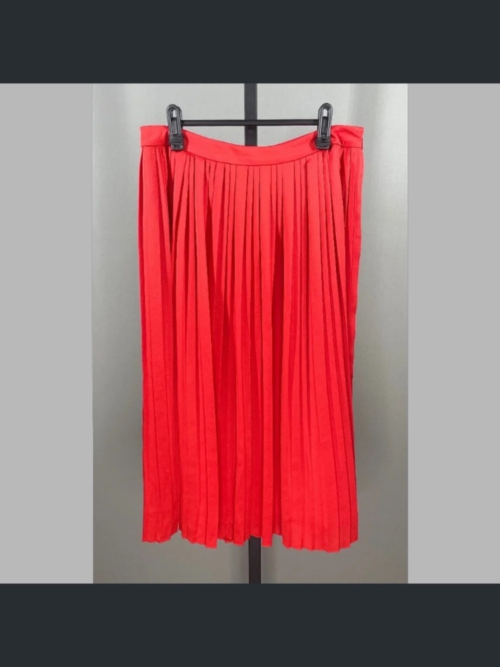 NEW Banana Republic Skirt Womens 4 red crepe midi preppy classic colorful